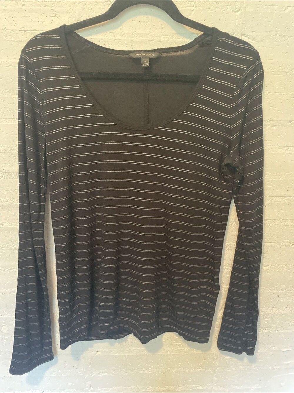 Banana Republic, Classic Scoopneck, Black And Silver Metalic Striped Top Small